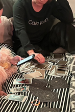 Load image into Gallery viewer, ck sweatshirt