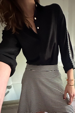 Load image into Gallery viewer, striped button-down