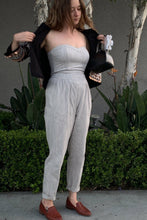 Load image into Gallery viewer, strapless cinching jumpsuit