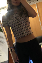 Load image into Gallery viewer, crop stripe button-down